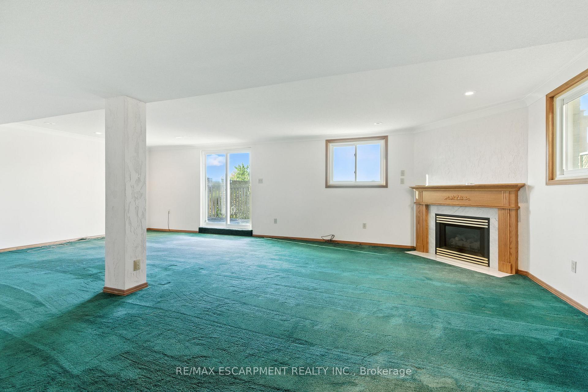 Photo 33 of 127 Beaverbrook Avenue, Hamilton, Broughton — HOMEH