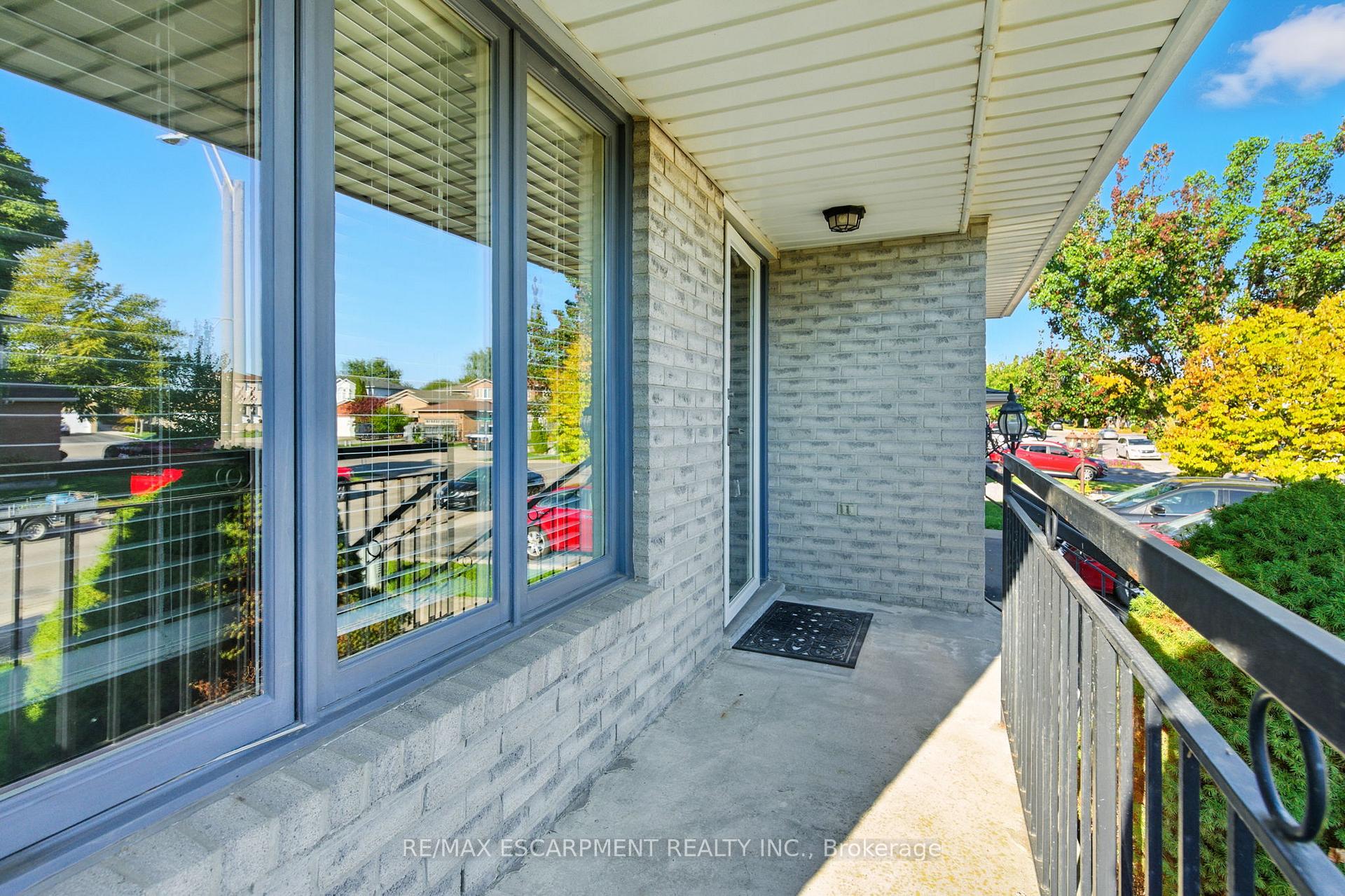Photo 40 of 127 Beaverbrook Avenue, Hamilton, Broughton — HOMEH