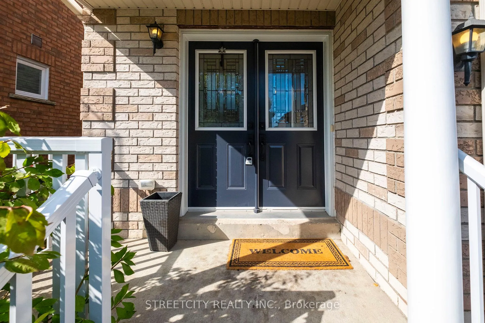 Photo 2 of 3953 Freeman Terrace, Mississauga, Churchill Meadows — HOMEH