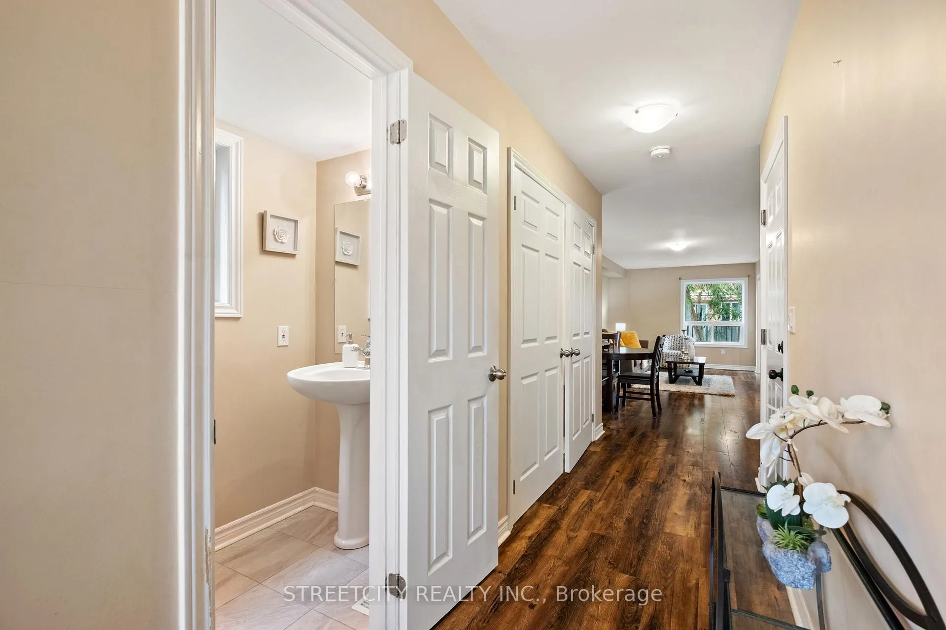 Photo 3 of 3953 Freeman Terrace, Mississauga, Churchill Meadows — HOMEH