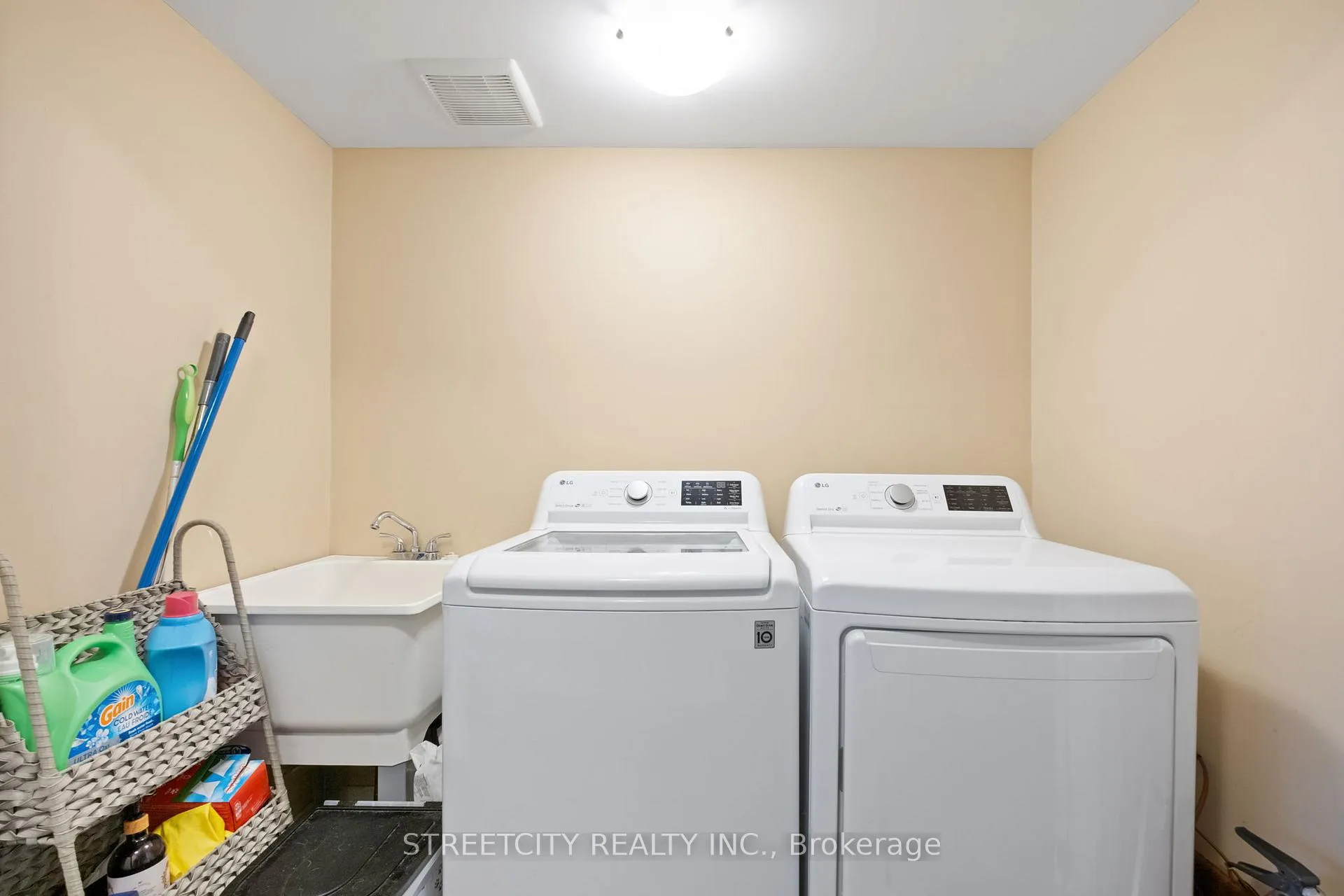 Photo 14 of 3953 Freeman Terrace, Mississauga, Churchill Meadows — HOMEH