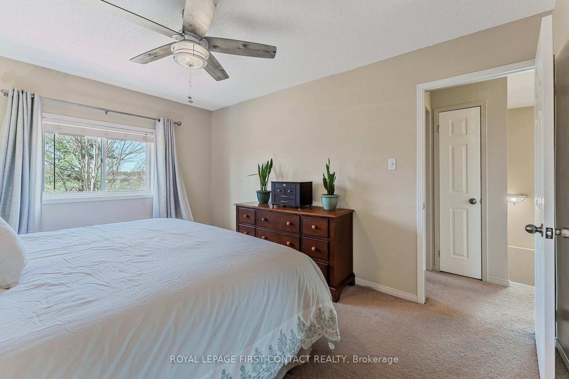 Photo 15 of 96 Churchland Drive, Barrie, Holly — HOMEH