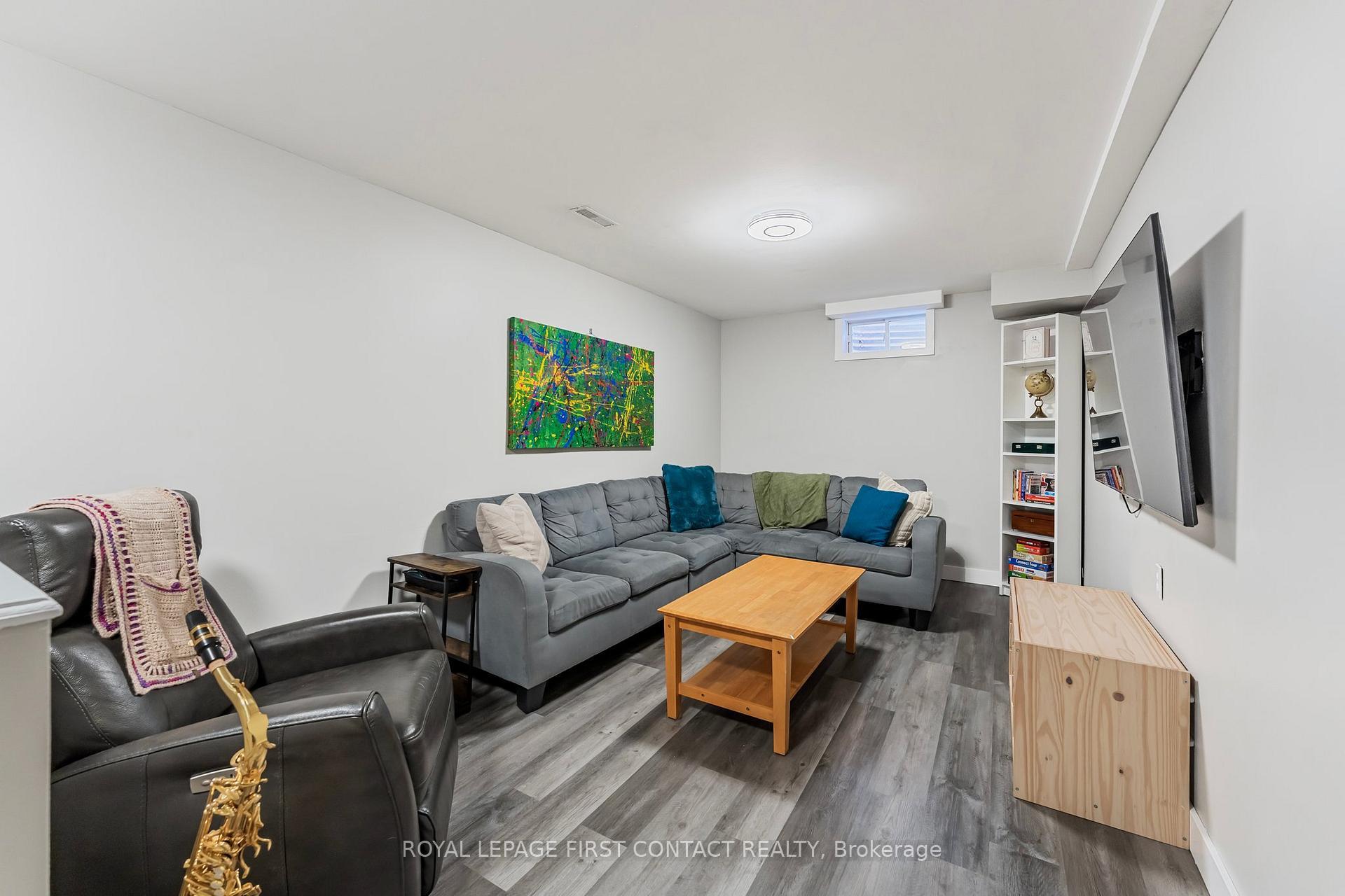 Photo 22 of 96 Churchland Drive, Barrie, Holly — HOMEH