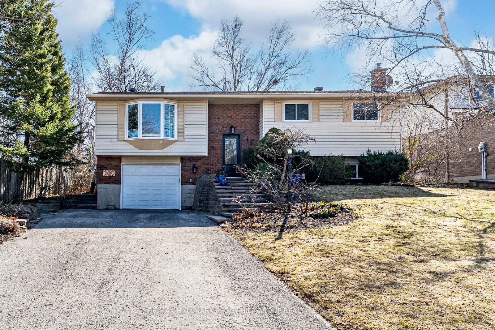 Front of 45 Shoreview Drive