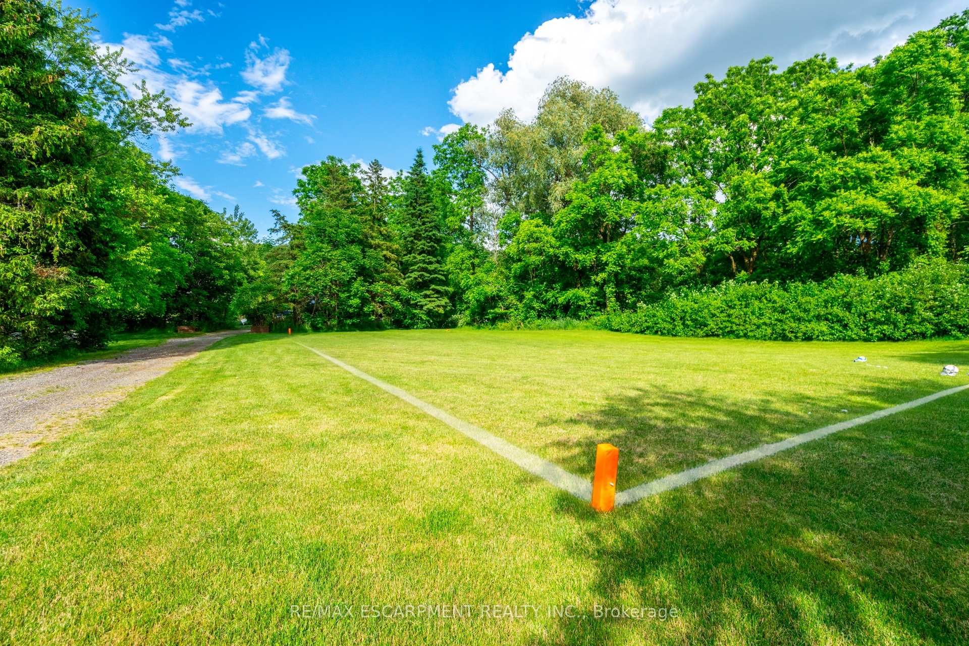 Photo 38 of 5565 Guelph Line, Burlington, Rural Burlington — HOMEH