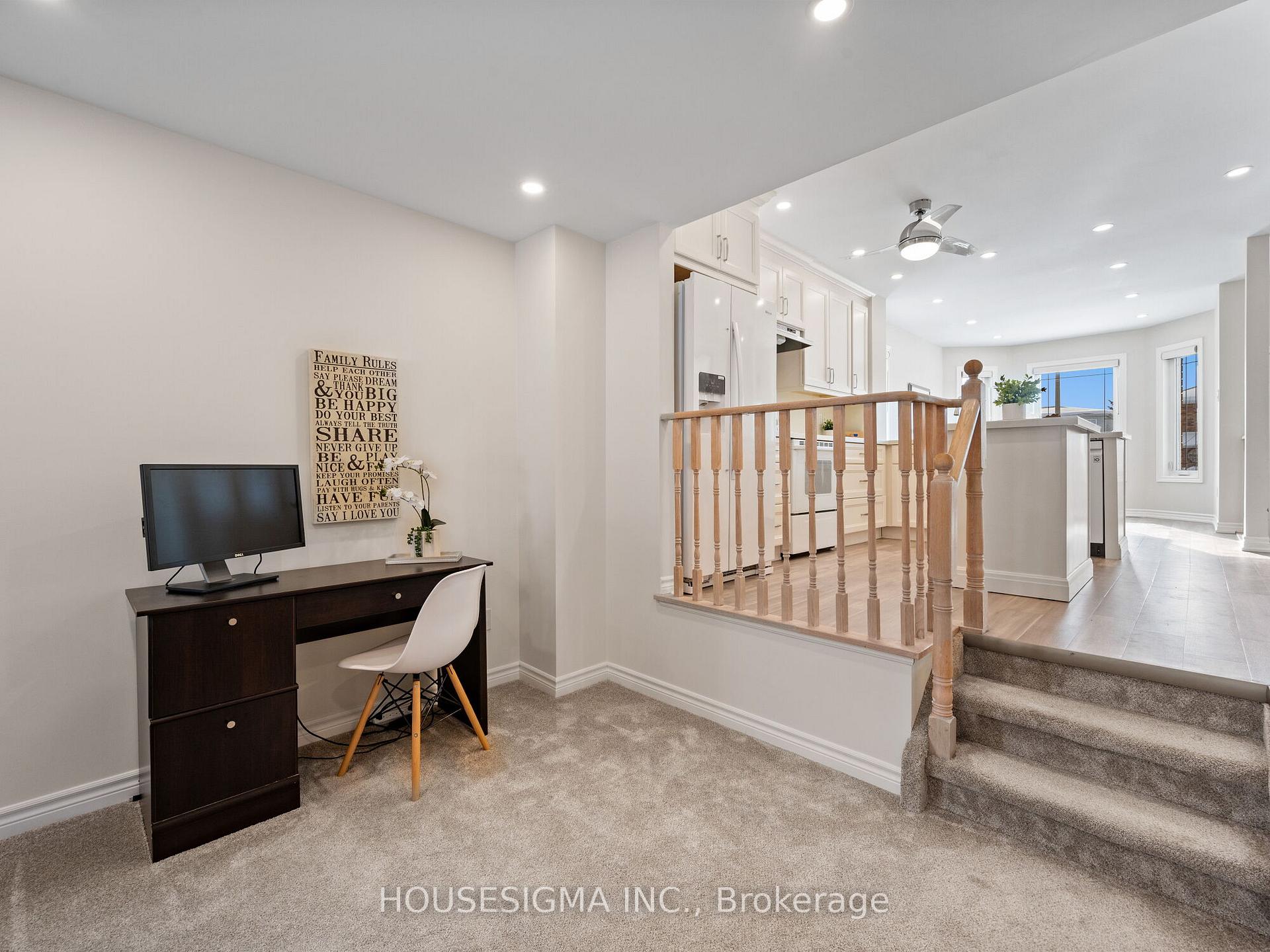 Photo 7 of 10 Willow Drive, Barrie, Holly — HOMEH