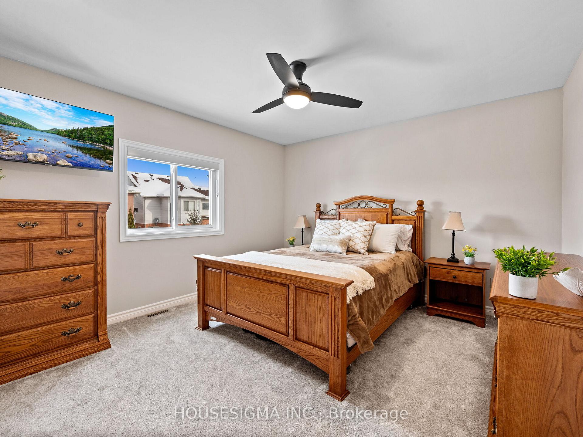 Photo 15 of 10 Willow Drive, Barrie, Holly — HOMEH