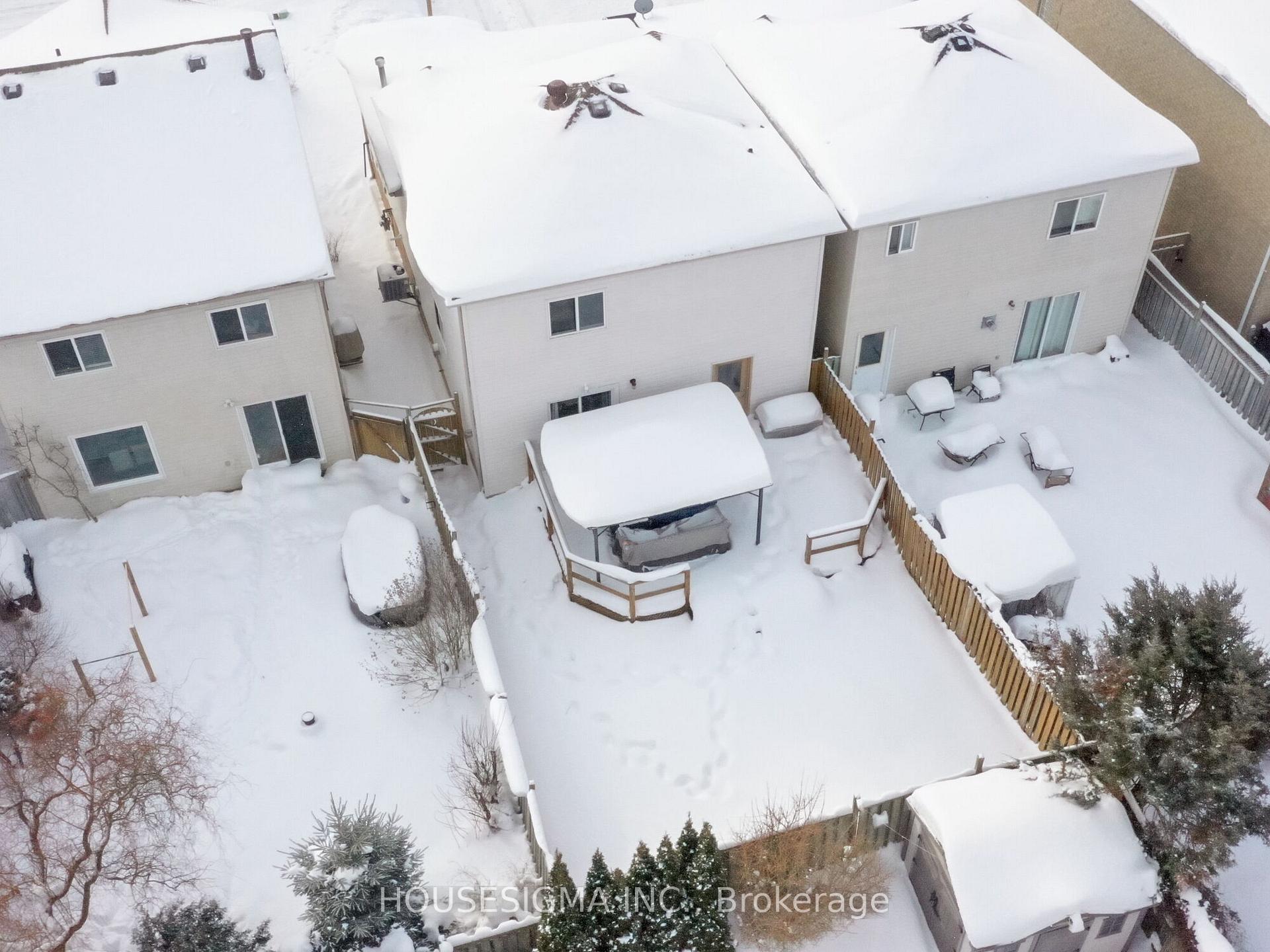 Photo 26 of 10 Willow Drive, Barrie, Holly — HOMEH
