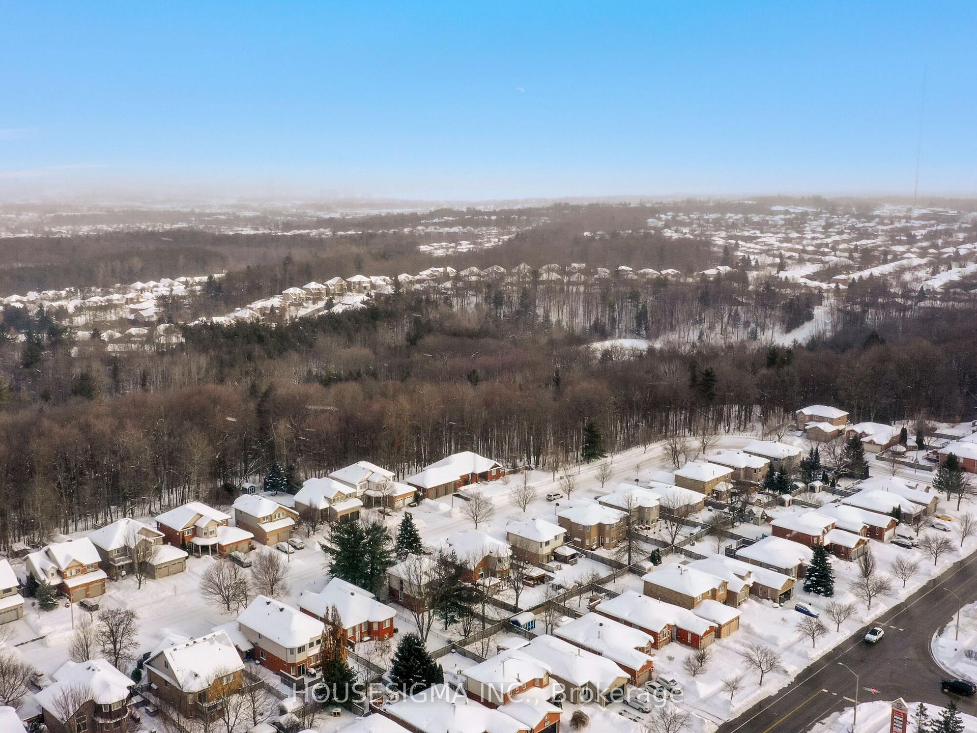 Photo 30 of 10 Willow Drive, Barrie, Holly — HOMEH