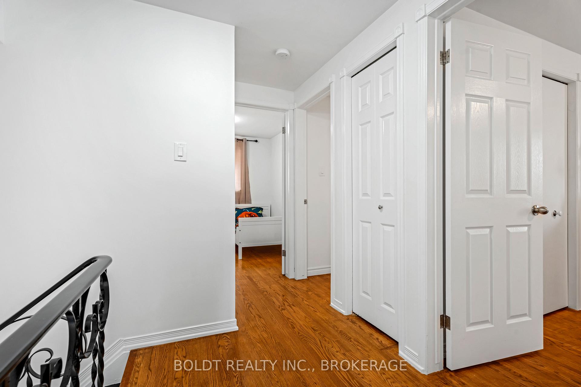 Photo 19 of 124 Quaker Crescent, Hamilton, Quinndale — HOMEH