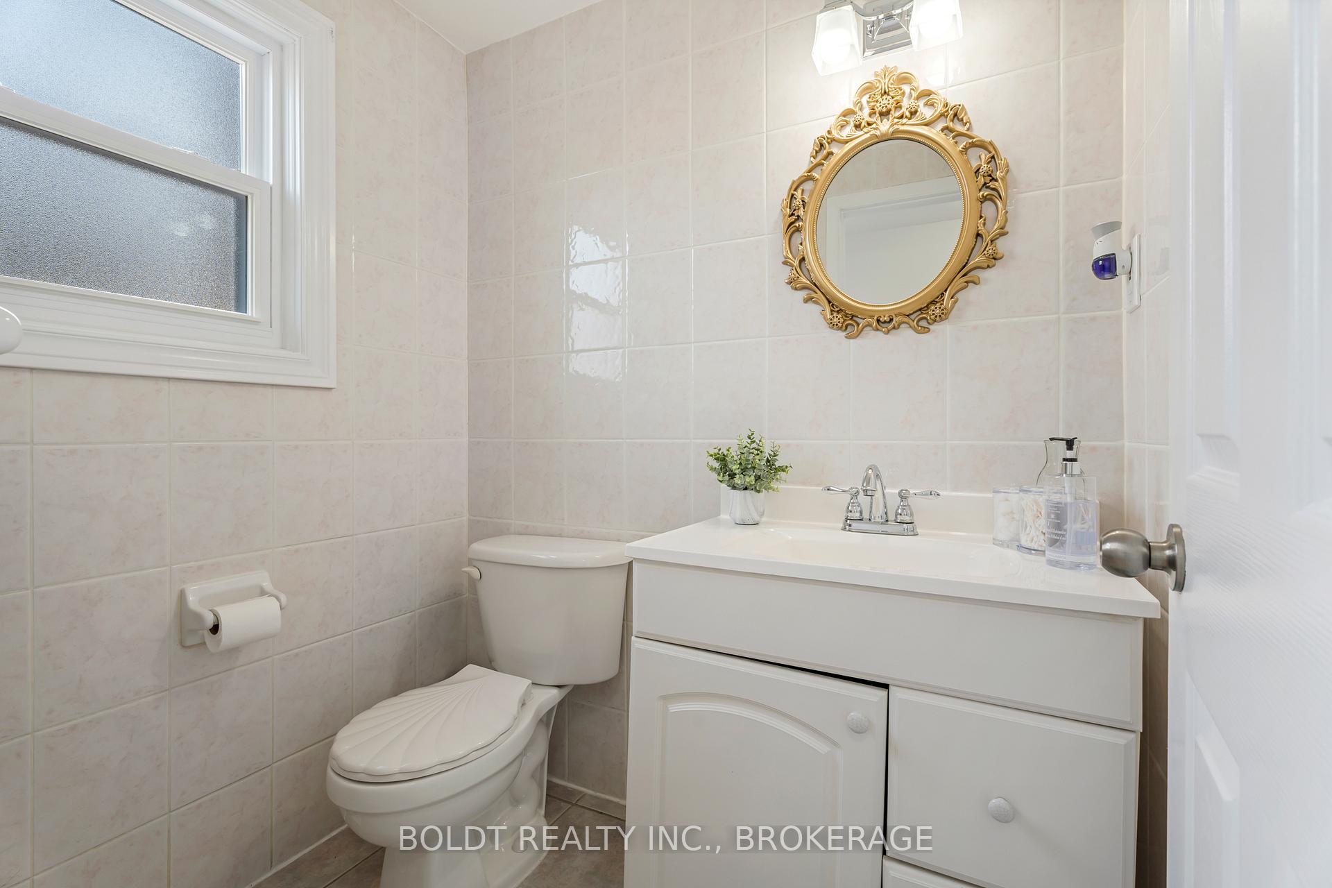 Photo 25 of 124 Quaker Crescent, Hamilton, Quinndale — HOMEH