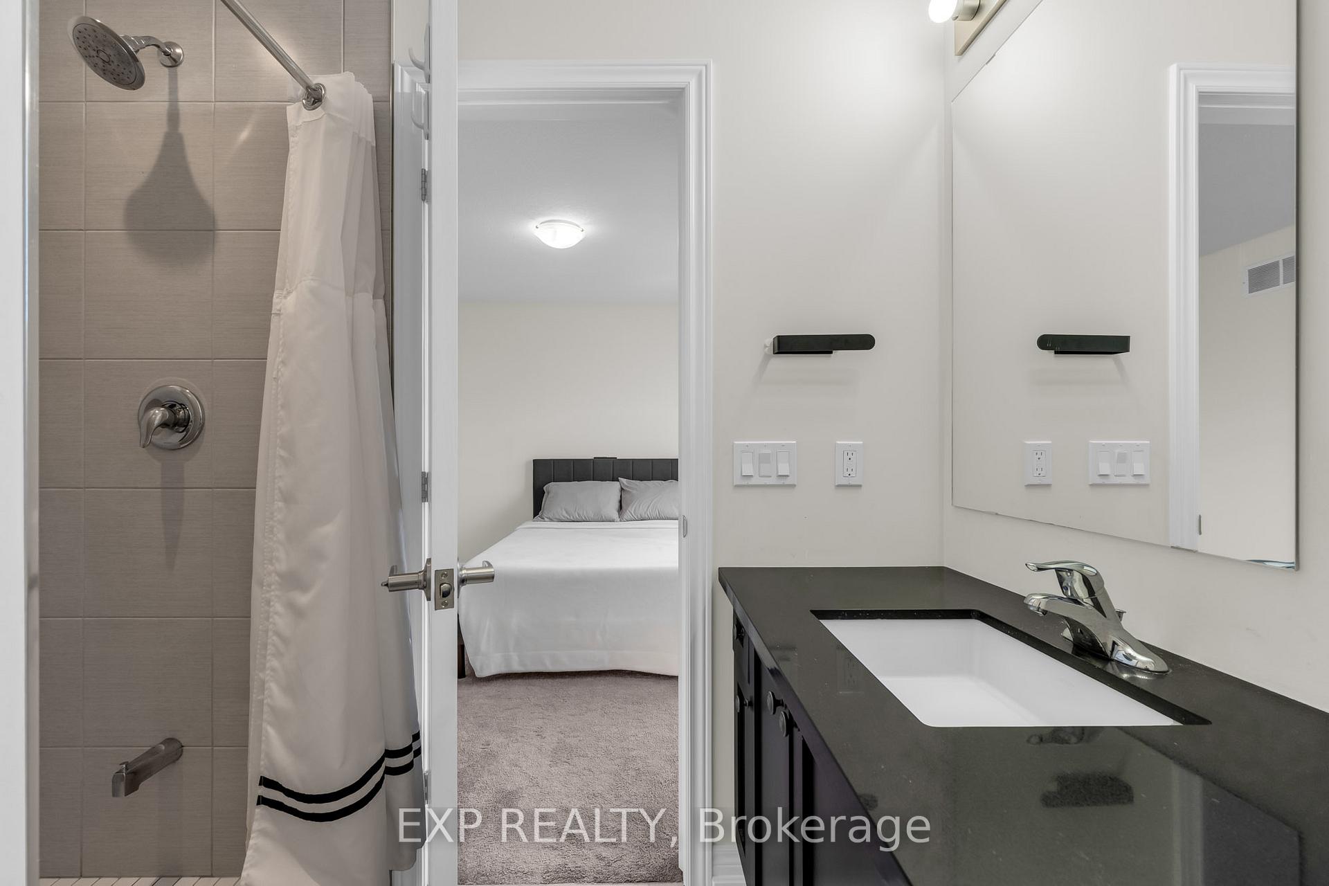 Photo 14 of Unit 15, 19 Picardy Drive, Hamilton, Stoney Creek Mountain — HOMEH