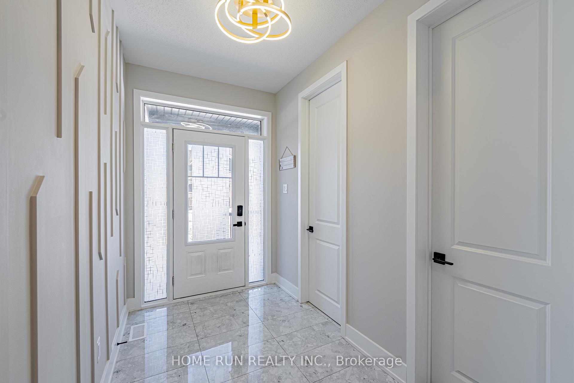 Photo 2 of 115 Alamo Street, Ottawa, Barrhaven - Half Moon Bay — HOMEH