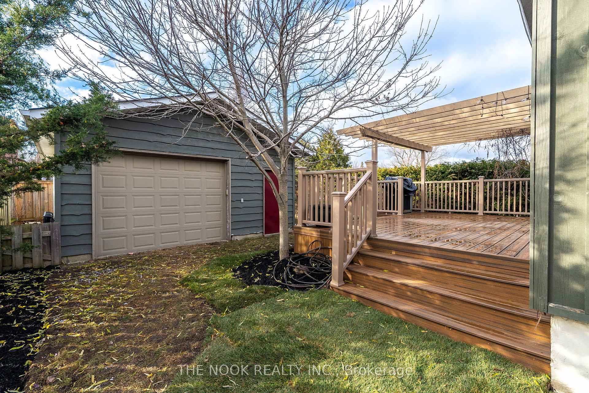 Photo 35 of 340 Nipigon Street, Oshawa, McLaughlin — HOMEH