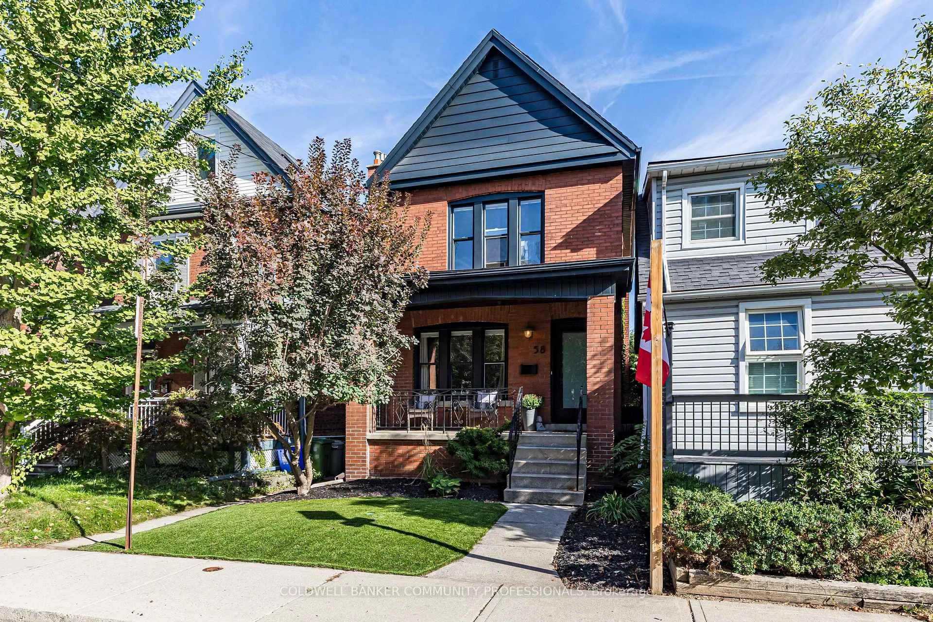 Front of 58 Chatham Street