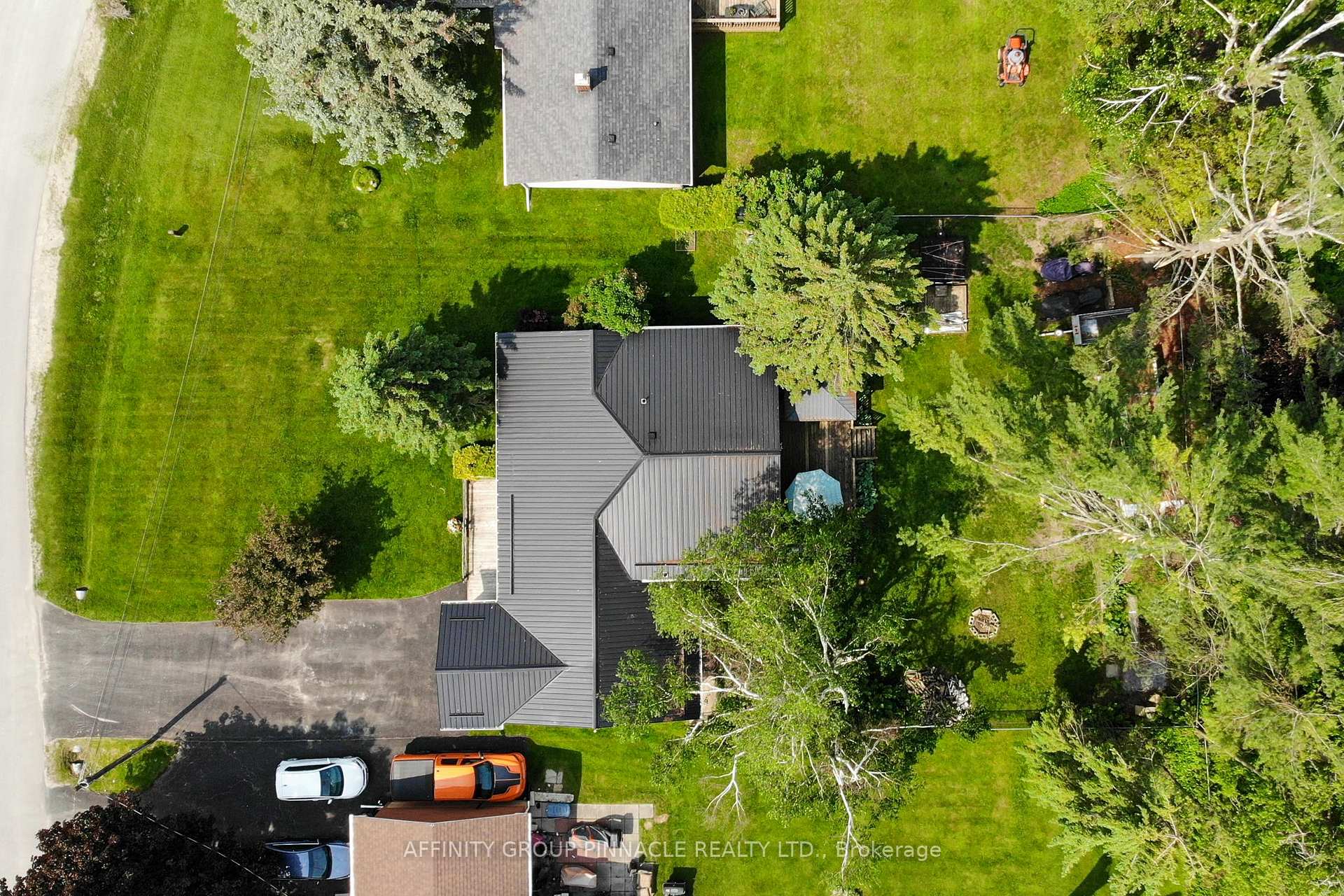 Photo 15 of 46 Maplewood Avenue, Brock, Beaverton — HOMEH