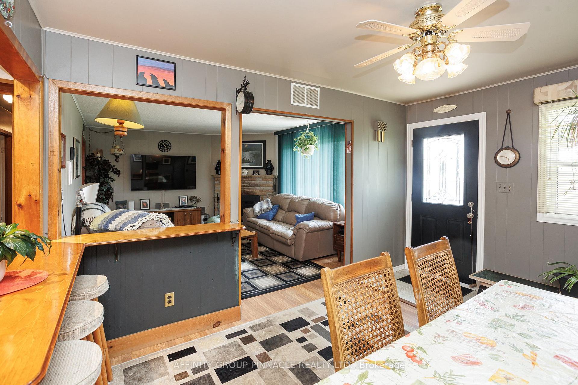Photo 20 of 46 Maplewood Avenue, Brock, Beaverton — HOMEH