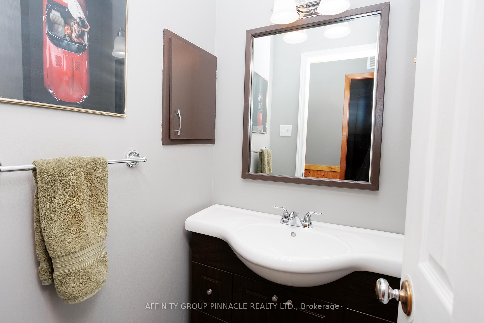 Photo 32 of 46 Maplewood Avenue, Brock, Beaverton — HOMEH