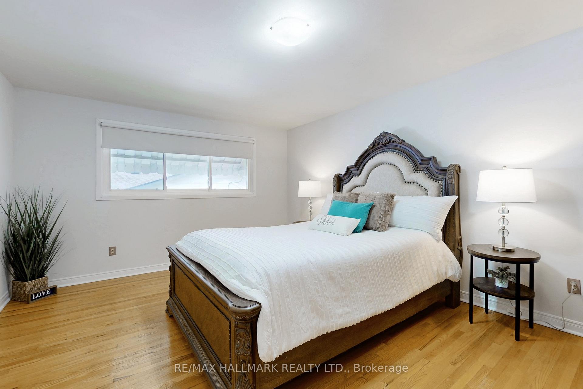 Photo 17 of 690 Adelaide Avenue E, Oshawa, Eastdale — HOMEH