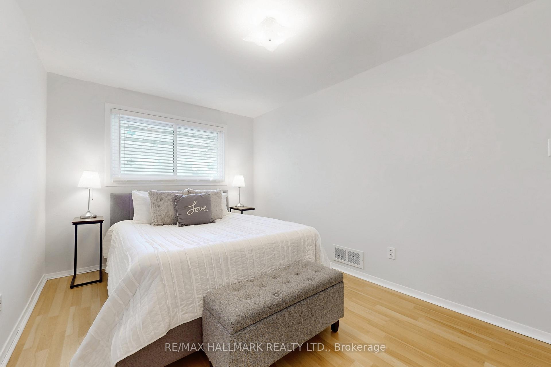 Photo 21 of 690 Adelaide Avenue E, Oshawa, Eastdale — HOMEH