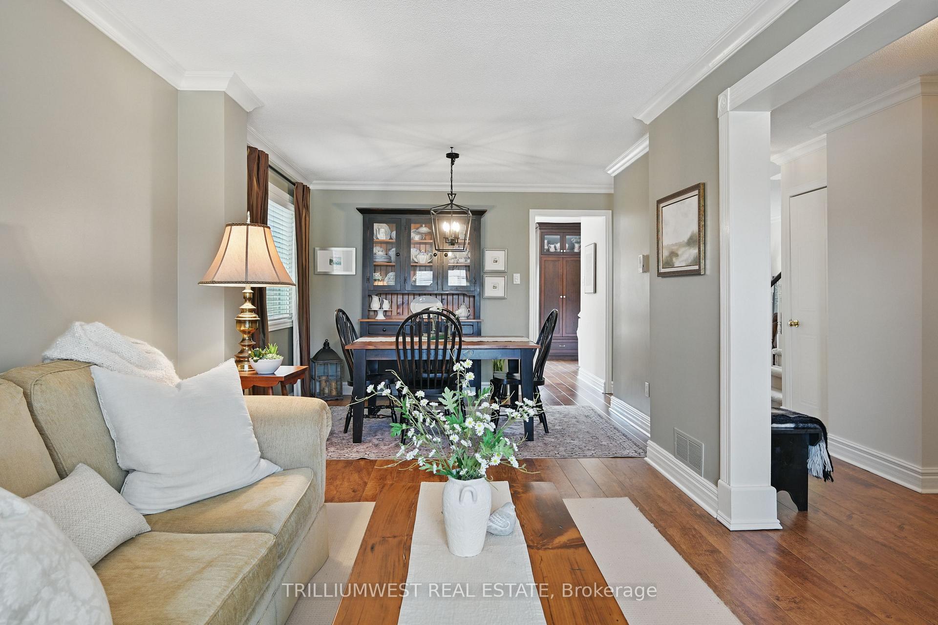 Photo 7 of 2134 Clipper Crescent, Burlington, Headon — HOMEH