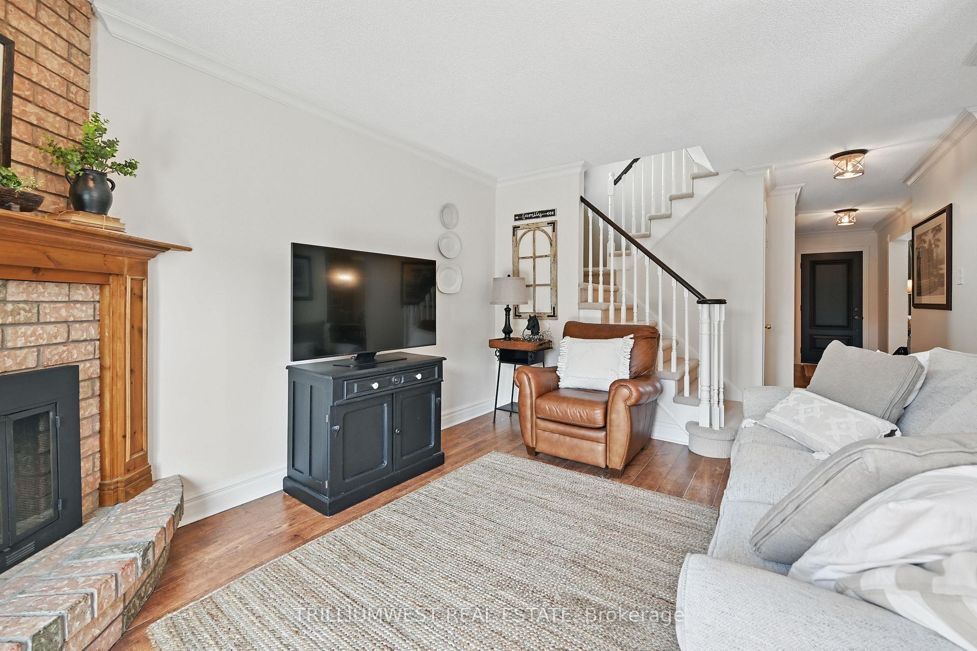 Photo 13 of 2134 Clipper Crescent, Burlington, Headon — HOMEH