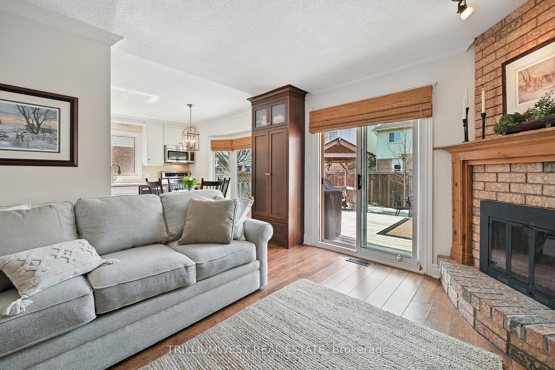 Photo 14 of 2134 Clipper Crescent, Burlington, Headon — HOMEH
