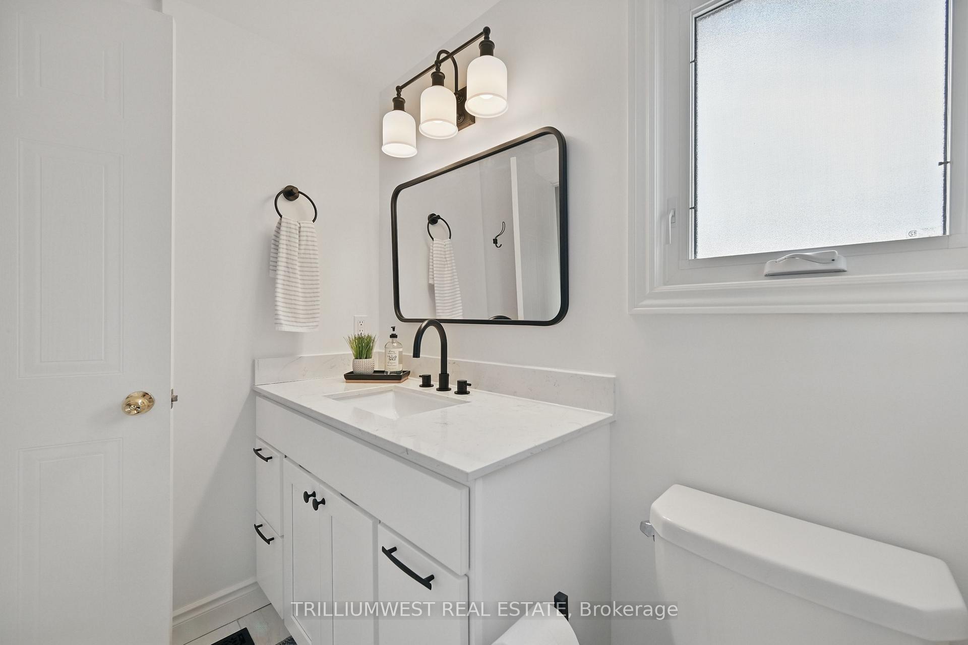 Photo 23 of 2134 Clipper Crescent, Burlington, Headon — HOMEH