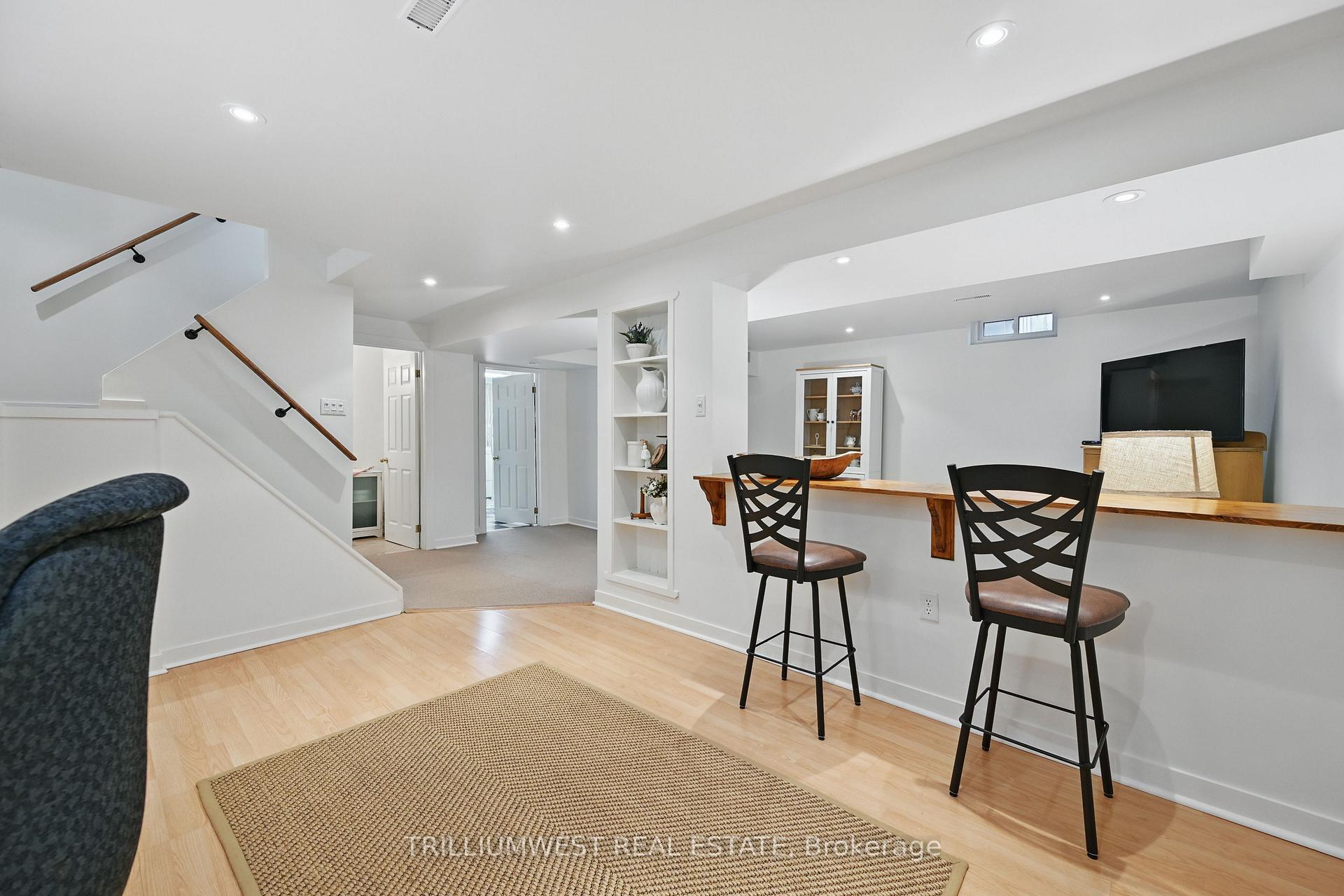 Photo 26 of 2134 Clipper Crescent, Burlington, Headon — HOMEH