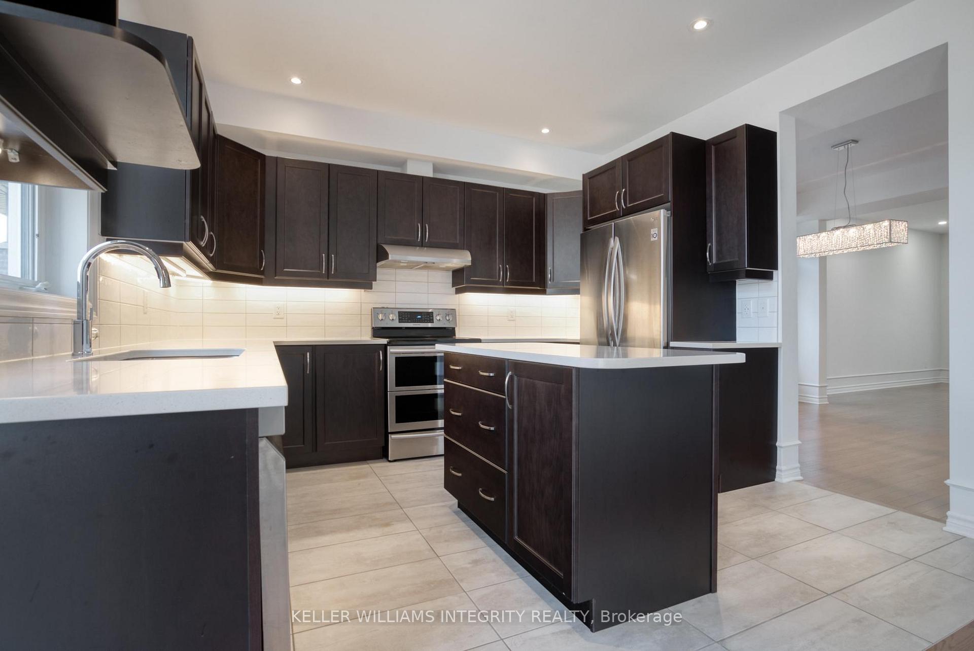 Photo 12 of 343 Serenade Crescent, Ottawa, Riverside South/Gloucester Glen — HOMEH