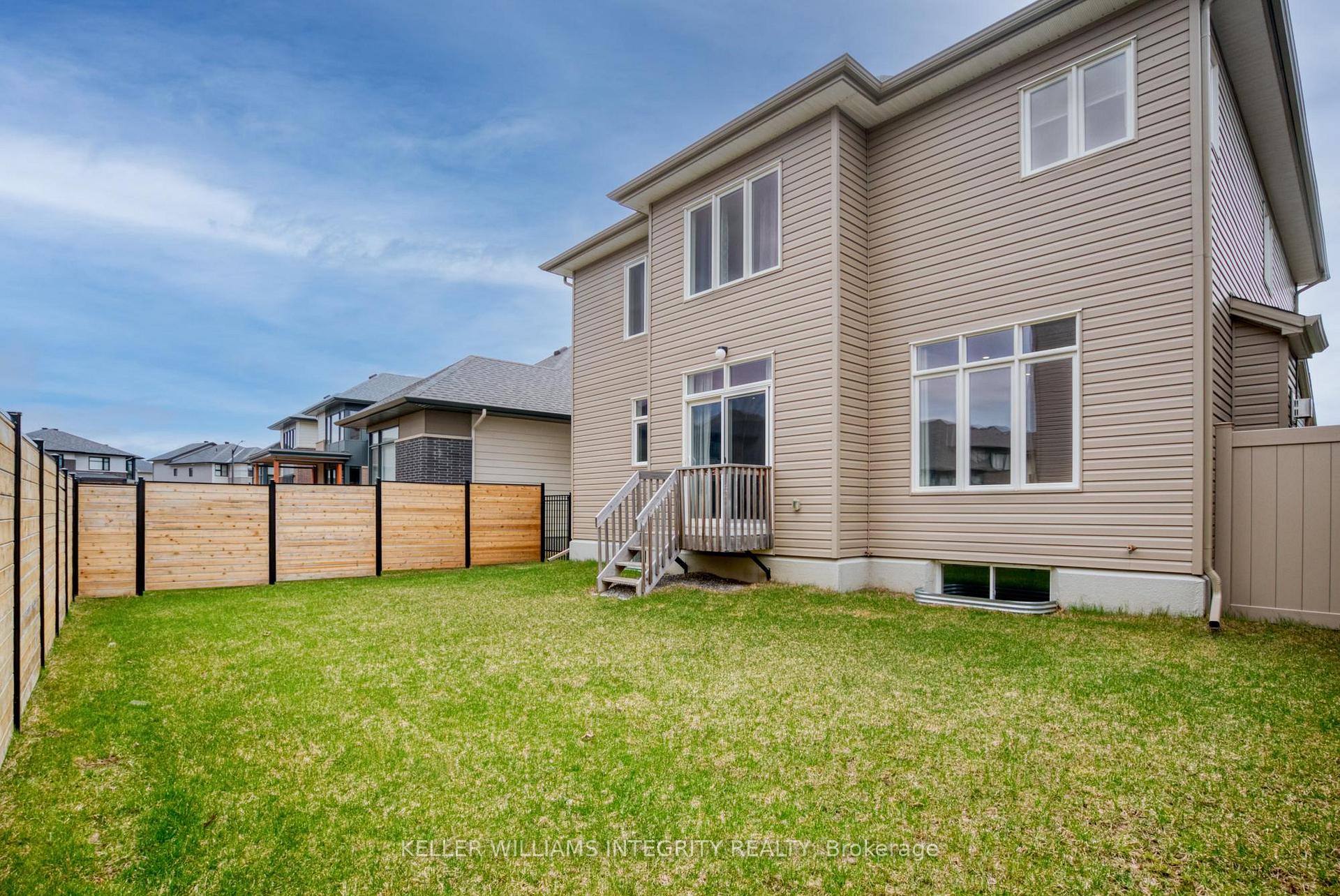 Photo 48 of 343 Serenade Crescent, Ottawa, Riverside South/Gloucester Glen — HOMEH