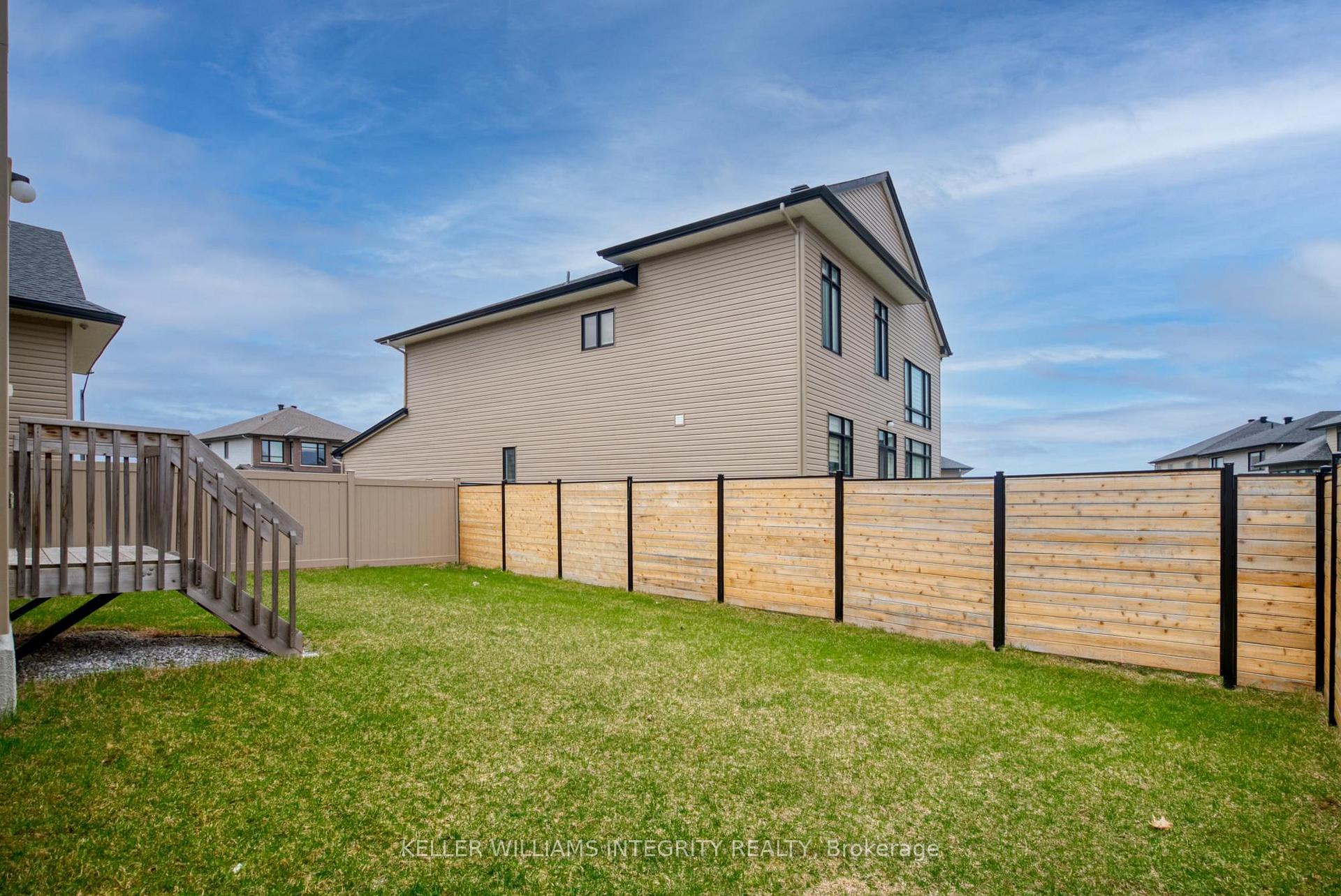 Photo 49 of 343 Serenade Crescent, Ottawa, Riverside South/Gloucester Glen — HOMEH