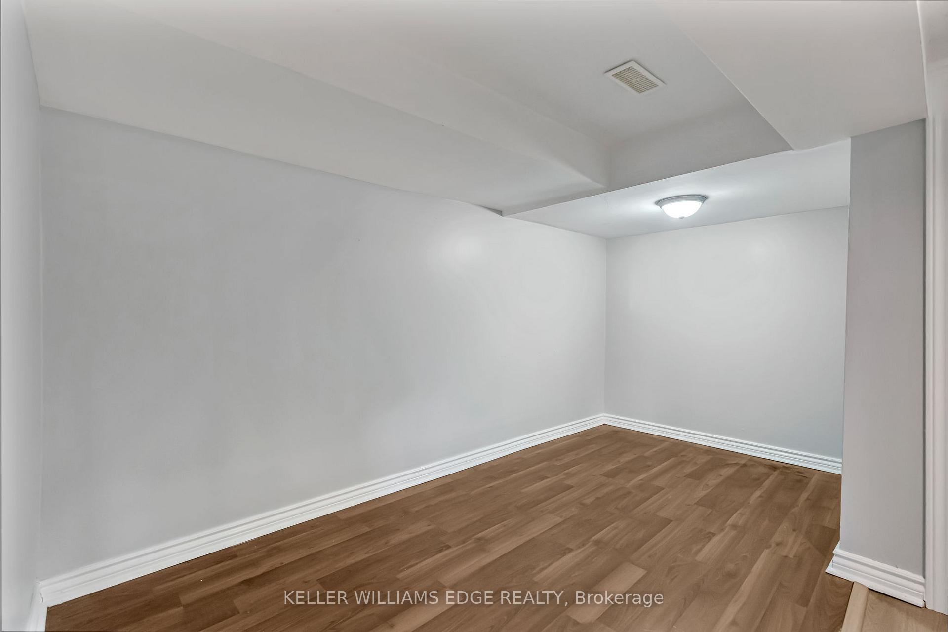 Photo 26 of 161 Cochrane Road, Hamilton, Glenview — HOMEH