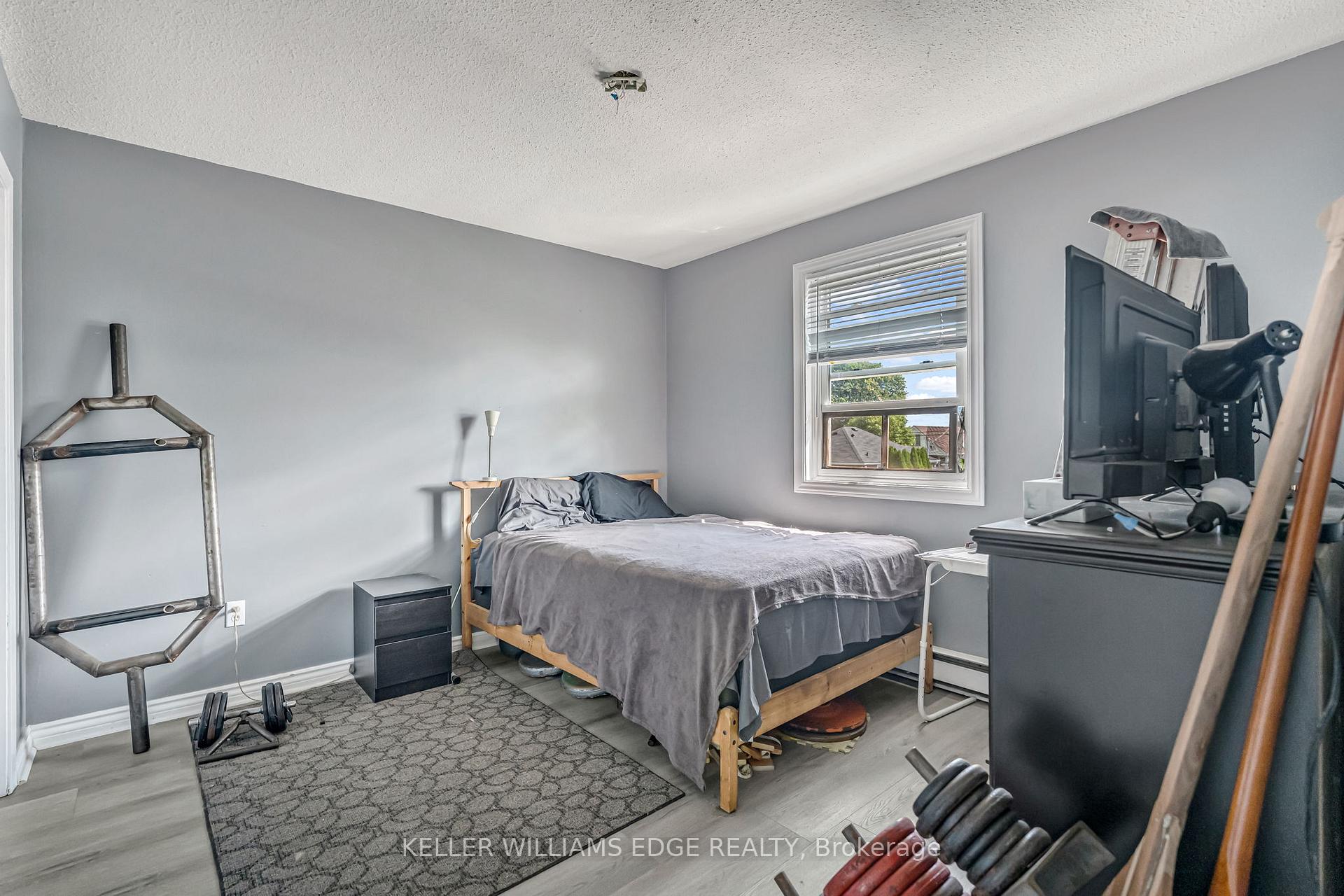 Photo 40 of 161 Cochrane Road, Hamilton, Glenview — HOMEH