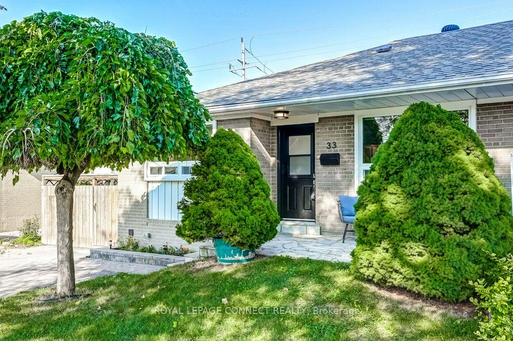 Photo 7 of 33 Tulloch Drive, Ajax, South East — HOMEH