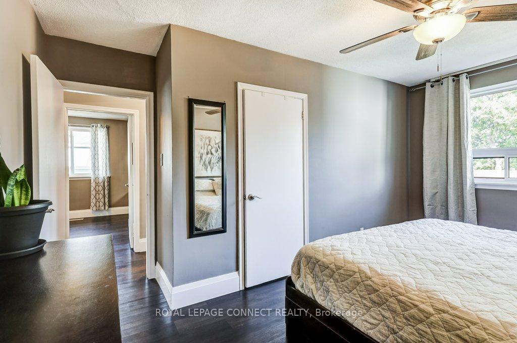 Photo 18 of 33 Tulloch Drive, Ajax, South East — HOMEH