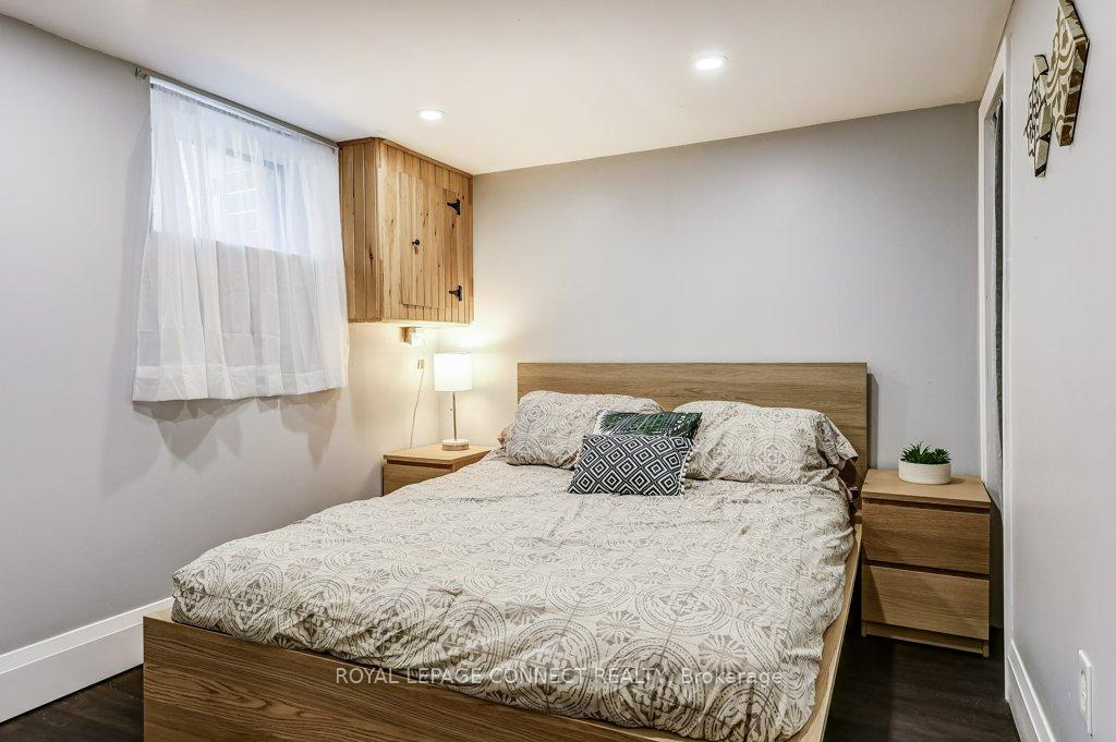 Photo 32 of 33 Tulloch Drive, Ajax, South East — HOMEH