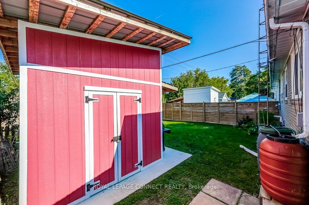 Photo 39 of 33 Tulloch Drive, Ajax, South East — HOMEH