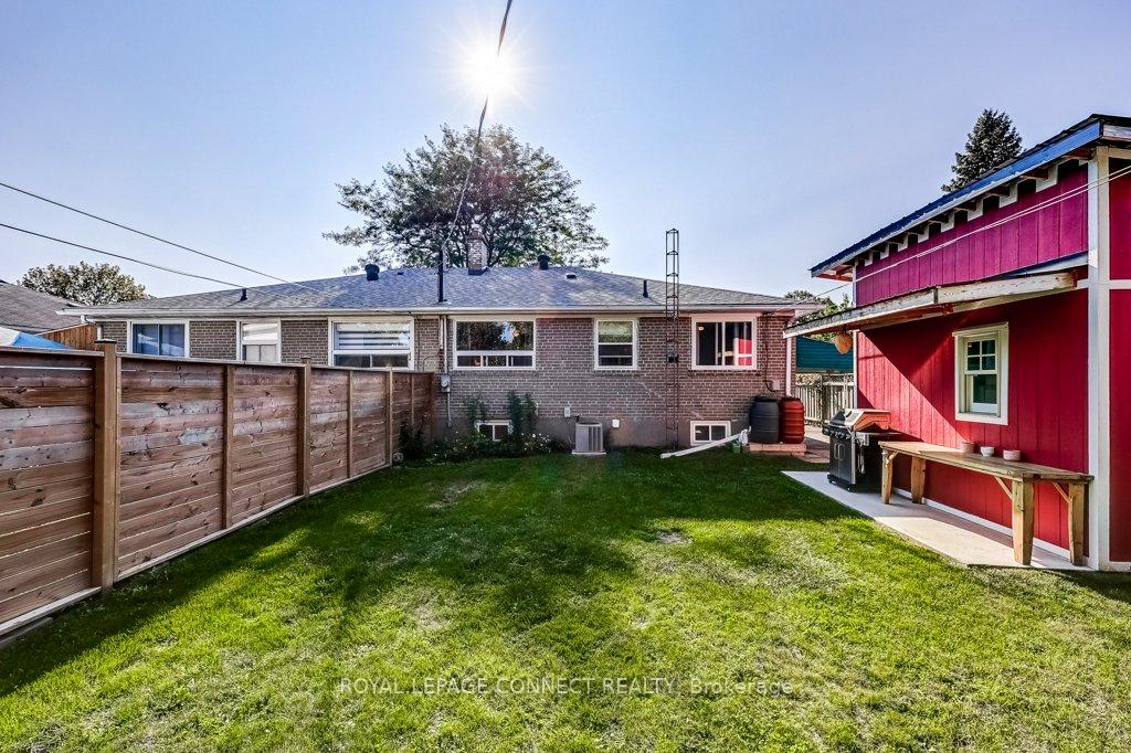 Photo 41 of 33 Tulloch Drive, Ajax, South East — HOMEH