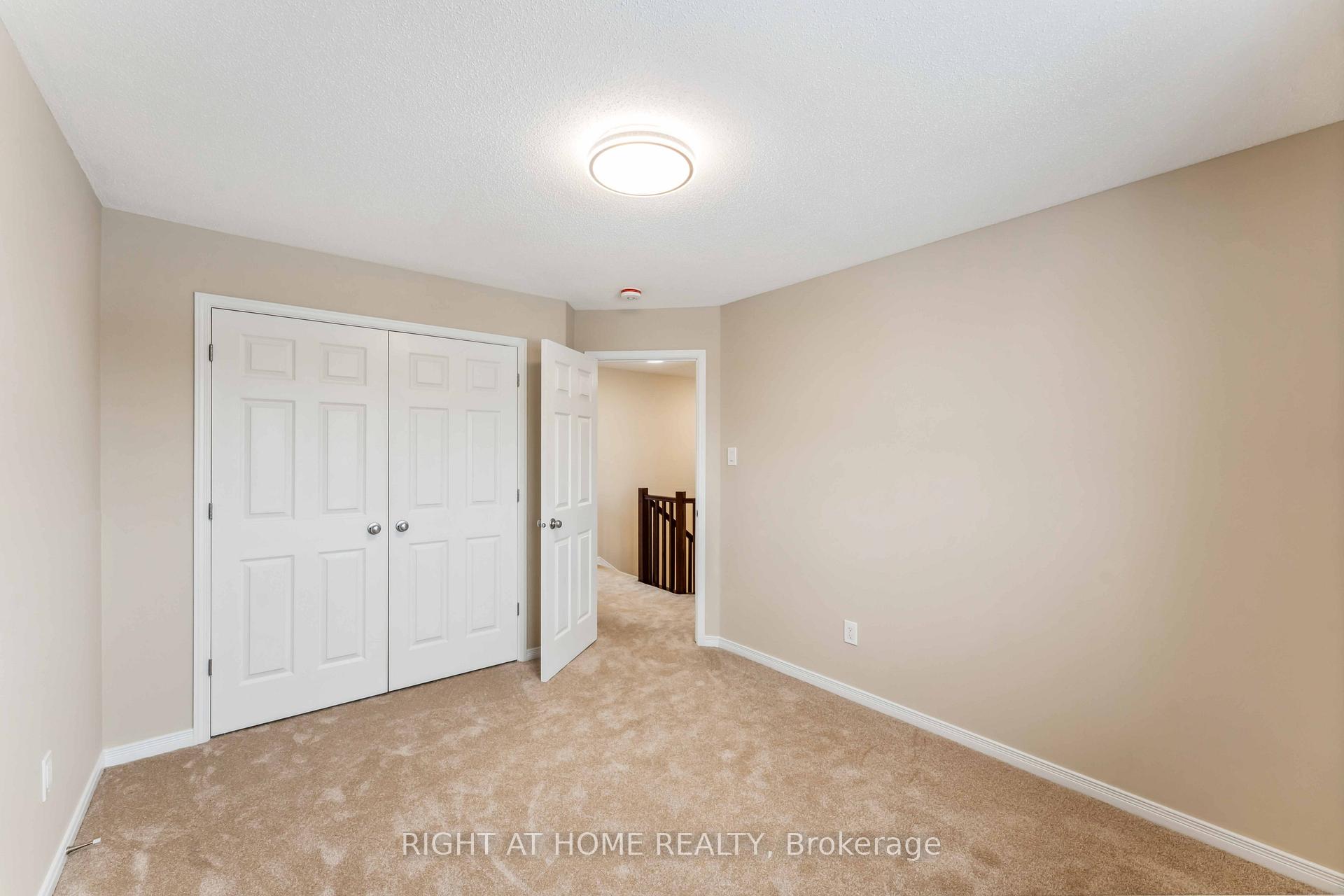 Photo 19 of 422 Sweetflag Street, Ottawa, Barrhaven - Longfields — HOMEH