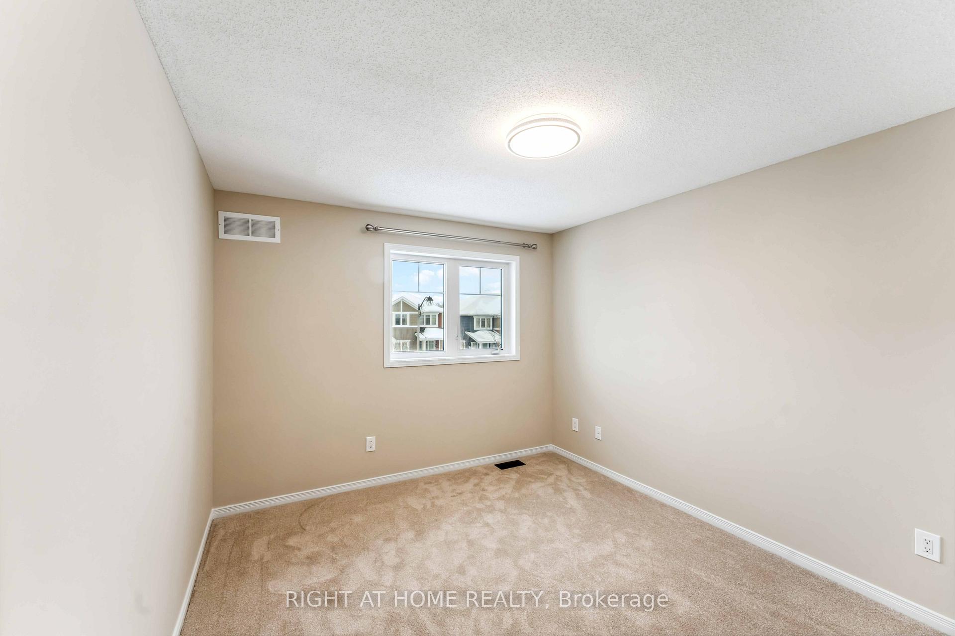 Photo 21 of 422 Sweetflag Street, Ottawa, Barrhaven - Longfields — HOMEH