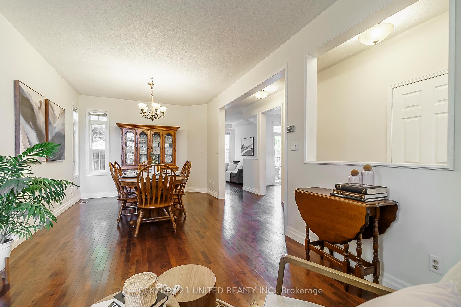 Photo 11 of 1050 Beatrice Street E, Oshawa, Pinecrest — HOMEH