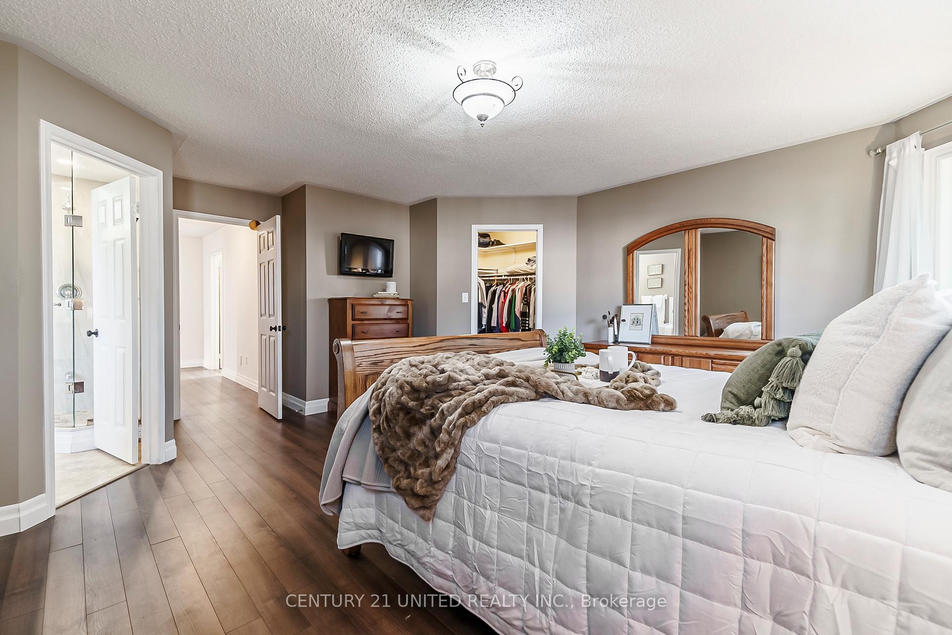 Photo 22 of 1050 Beatrice Street E, Oshawa, Pinecrest — HOMEH