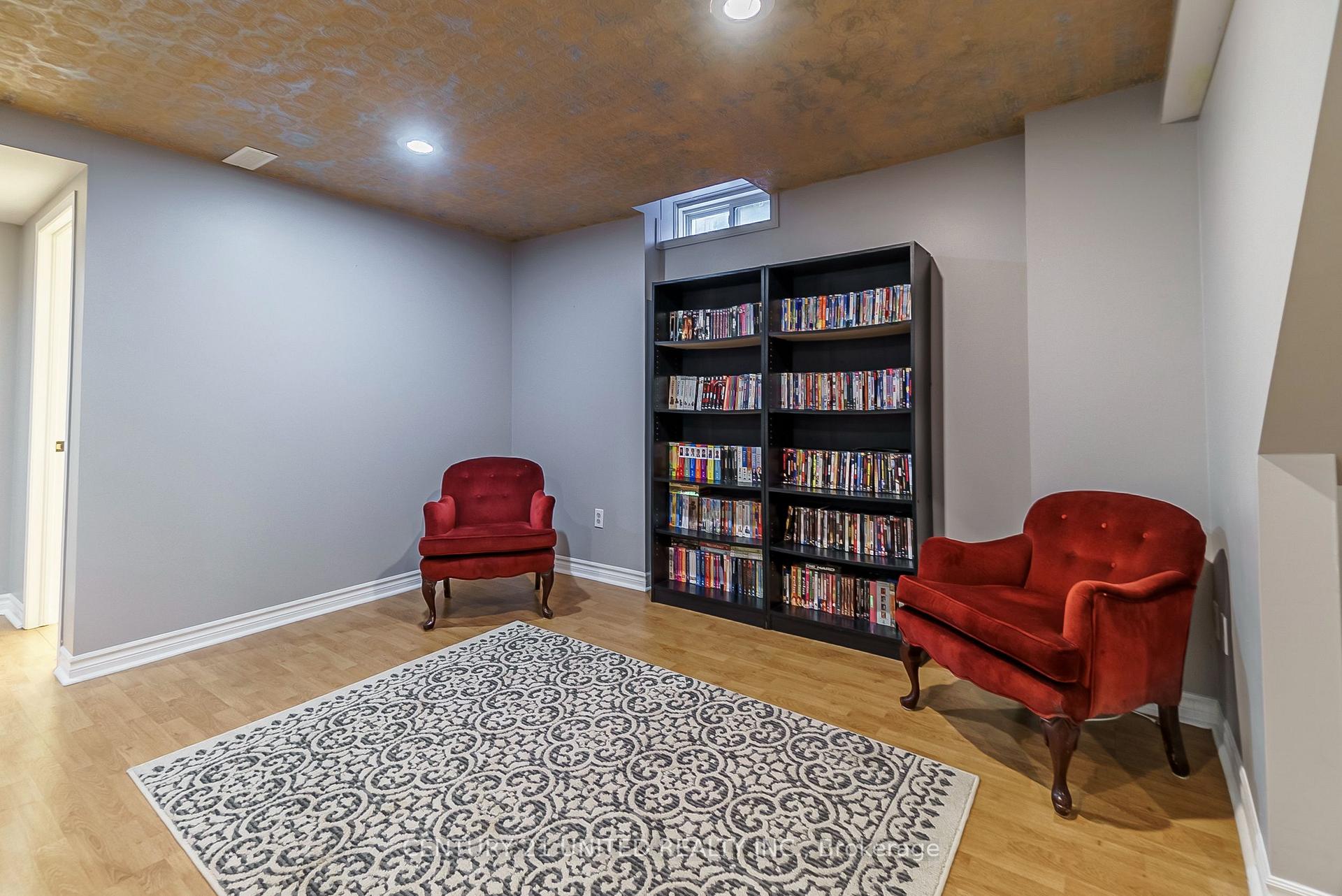 Photo 33 of 1050 Beatrice Street E, Oshawa, Pinecrest — HOMEH