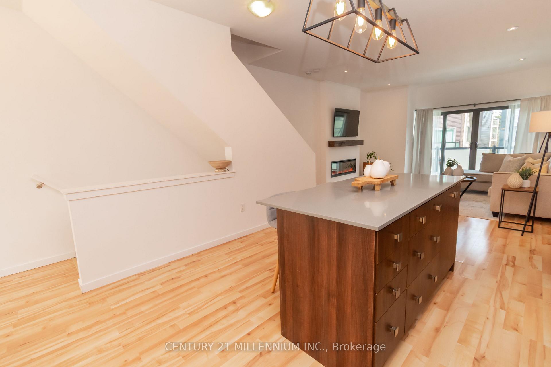 Photo 8 of Unit 42, 369 Essa Road, Barrie, Ardagh — HOMEH