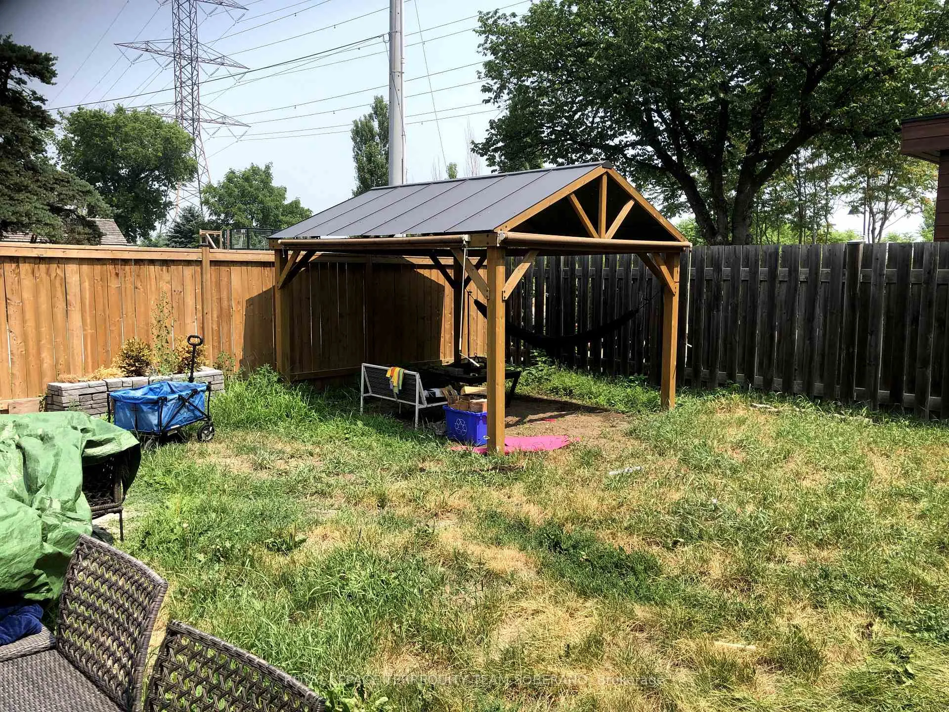 Photo 4 of 831 Beach Boulevard, Hamilton, Hamilton Beach — HOMEH