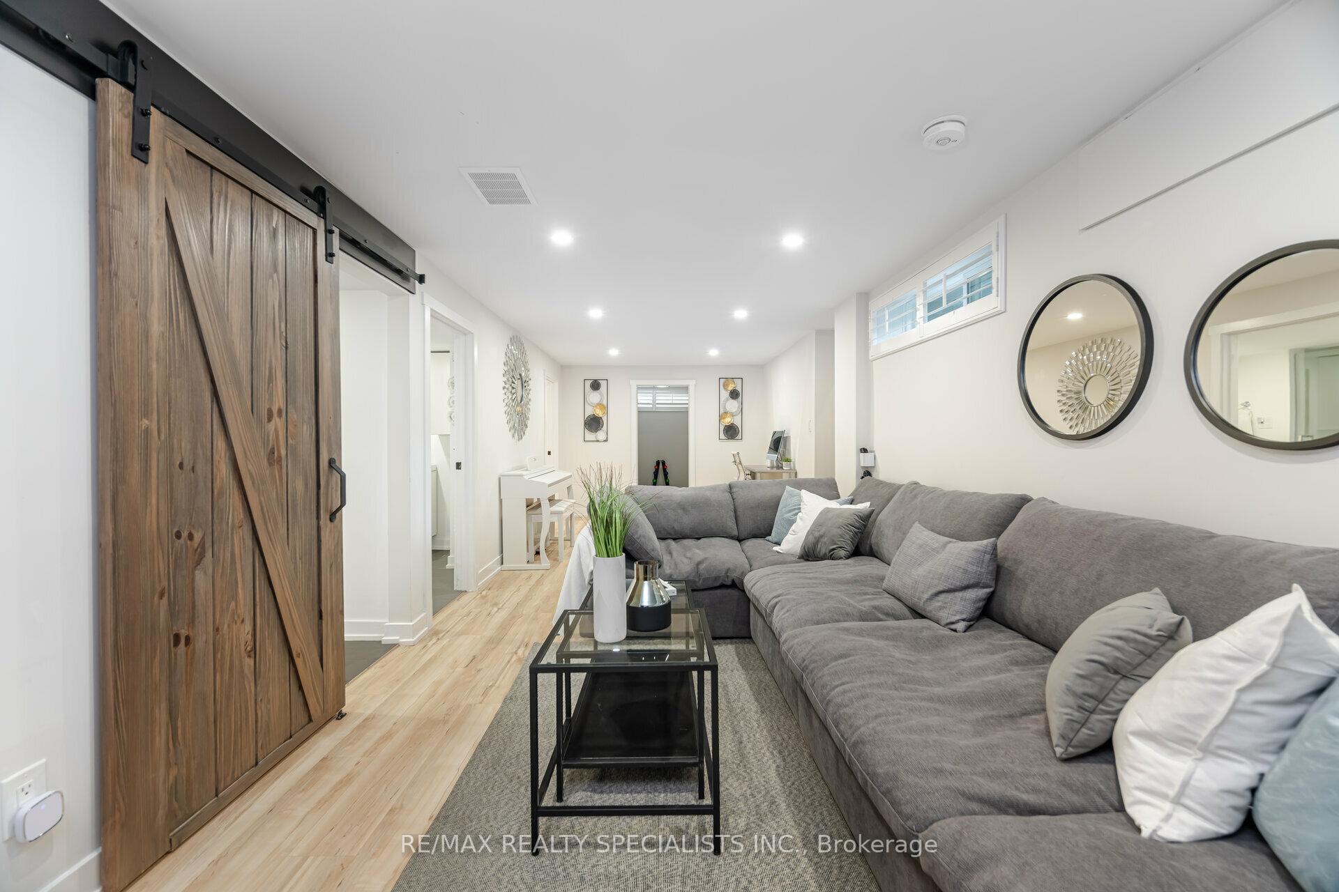 Photo 24 of 136 Boxley Road, Burlington, Appleby — HOMEH