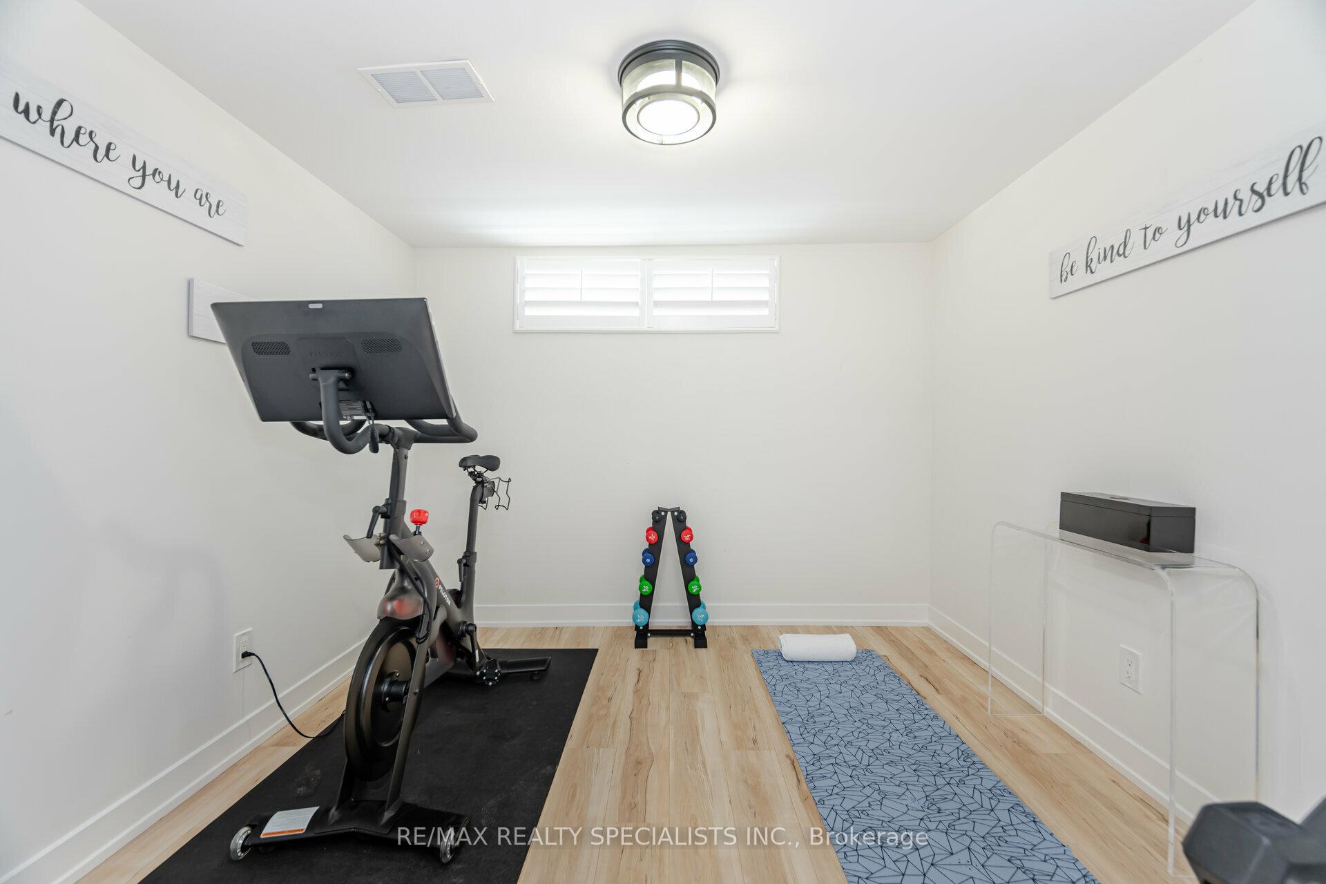Photo 25 of 136 Boxley Road, Burlington, Appleby — HOMEH