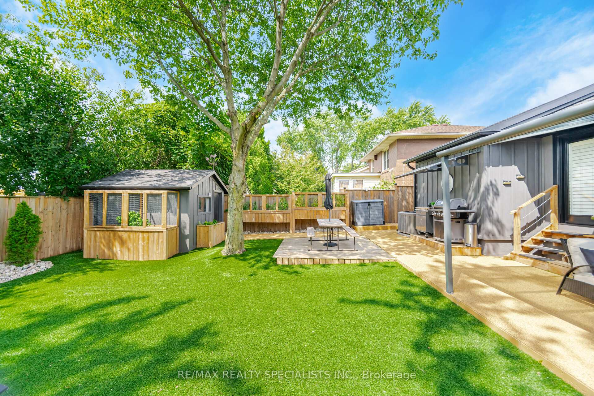 Photo 30 of 136 Boxley Road, Burlington, Appleby — HOMEH