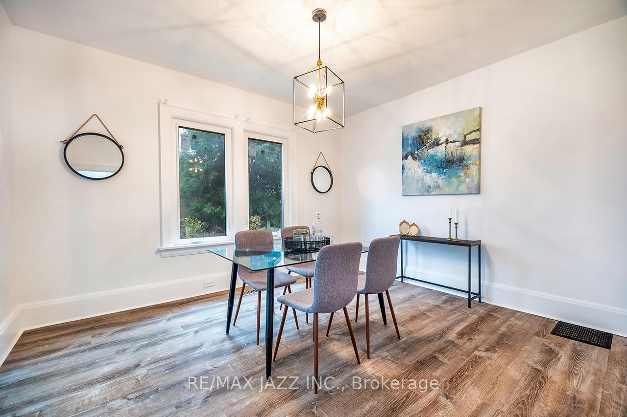 Photo 13 of 295 Athol Street E, Oshawa, Central — HOMEH